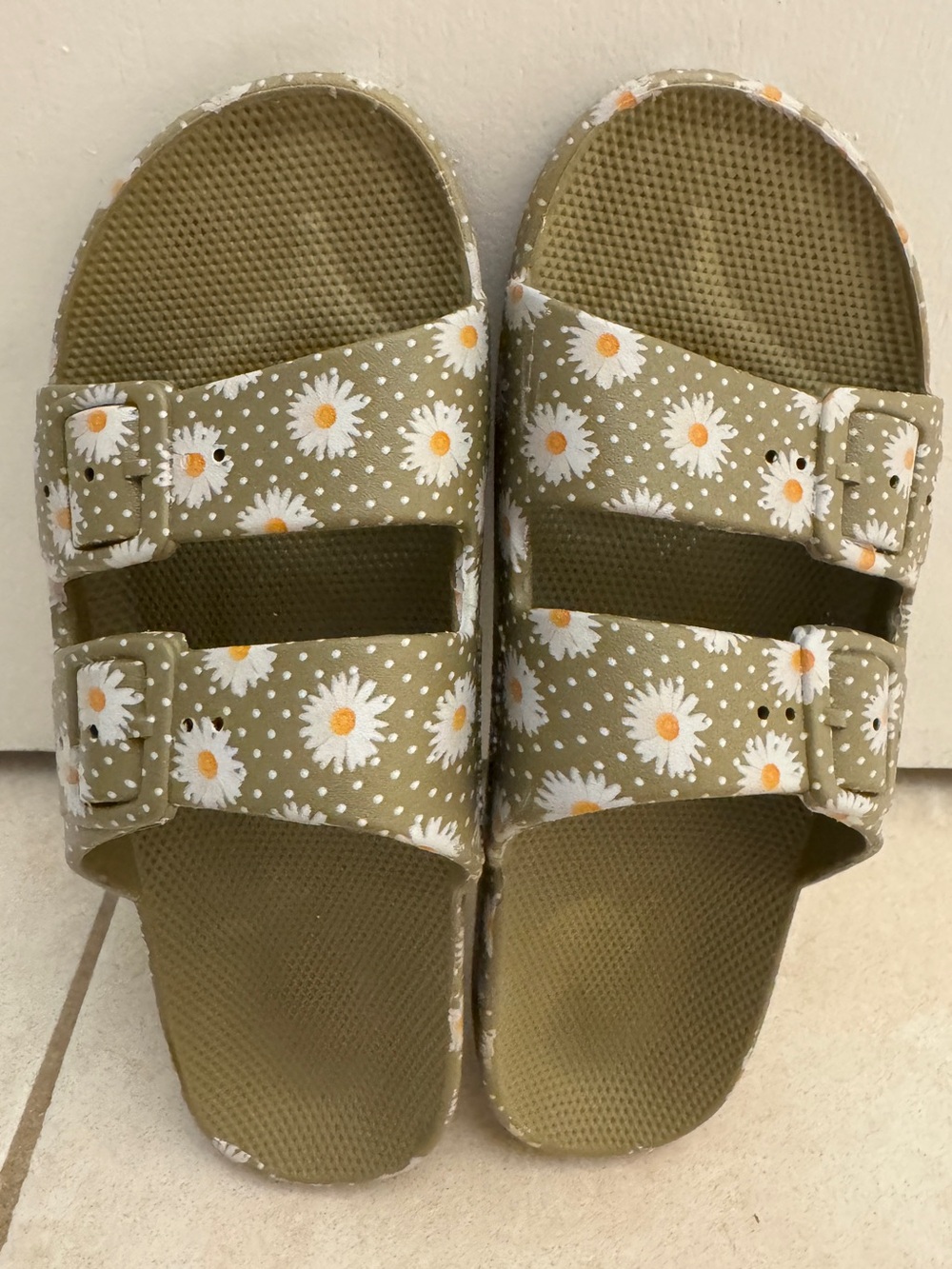 Freedom Moses Green Daisy Slides Size 8 9 38 39 White Polka Dots